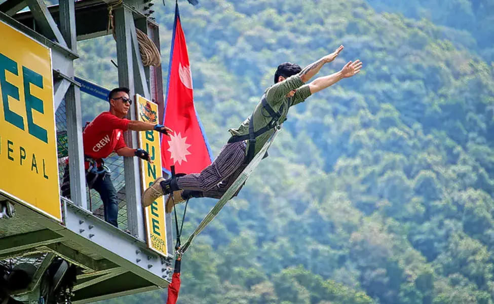 Bungee jumping