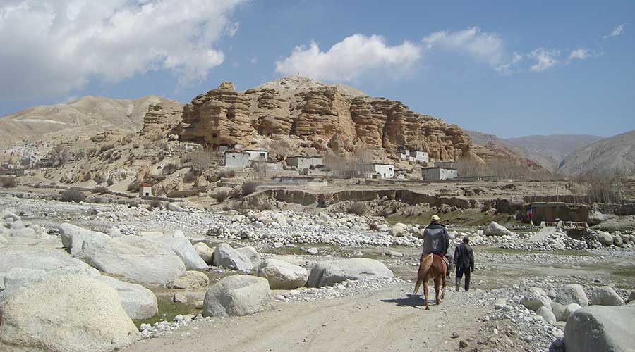 Mustang Historical Trek